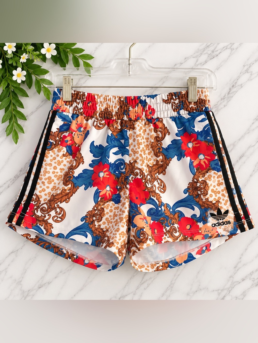 Adidas Originals HER Studio London Floral Baroque Shorts Women’s Small 3 Stripe